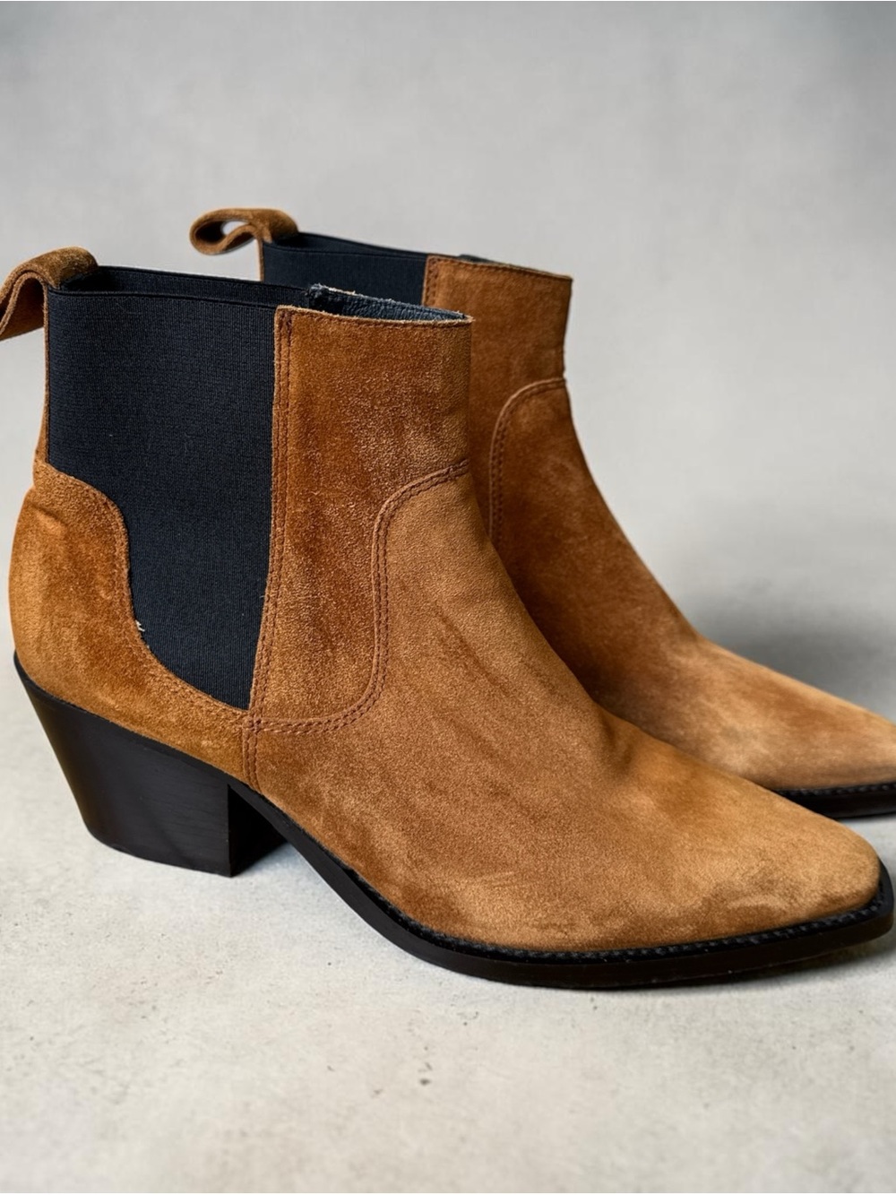 Everlane Western Ankle Boots in Russet Suede - Picture 2 of 9